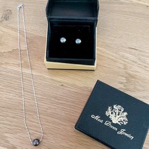 Maui Divers Tahitian Black Pearl Necklace and Earrings